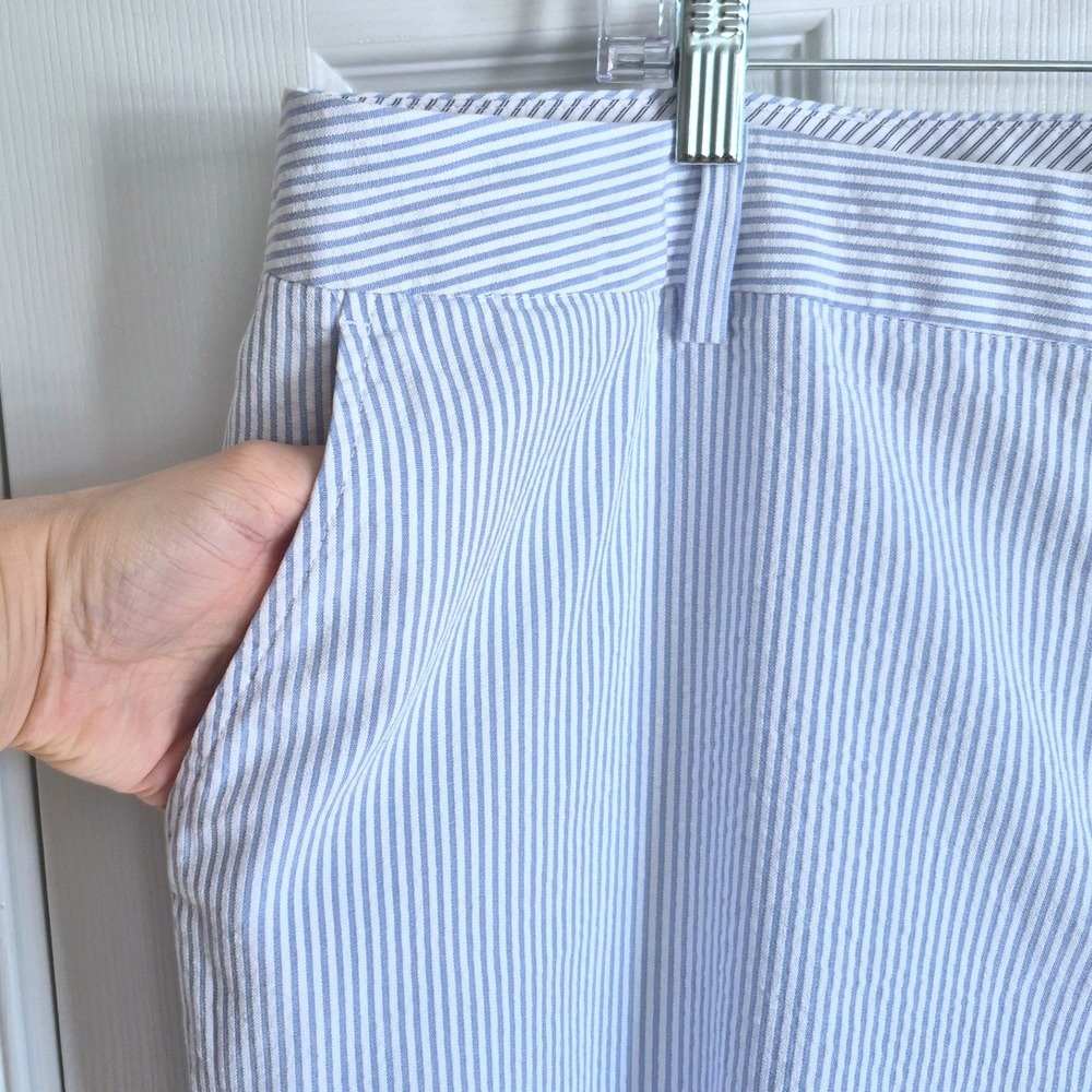 Lands End seersucker blue white stripe mid rise straight cropped pants women 22W - Picture 12 of 16